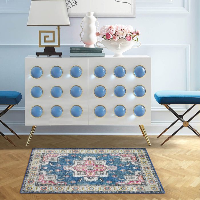 Airgugu Heritage Classique Blue Medal Rug