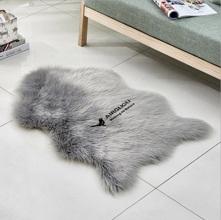 AIRGUGU Walking on Nature Exquisite Fake Fancy Fur Rugs